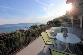 Wunderschönes Ferienhaus in Povile mit Garten, Terrasse und Grill und Meerblick